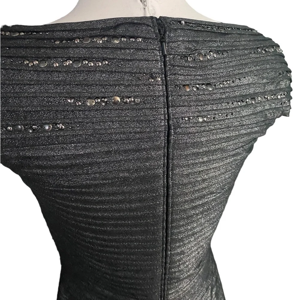 Tadashi Shoji gray silver metallic dress sz- small - Picture 4 of 5